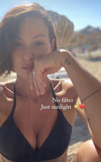 DORA PANTELI / ΔΩΡΑ ΠΑΝΤΕΛΗ