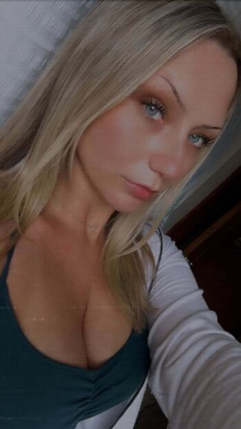 Full leaked Dorixoxo page private photo
