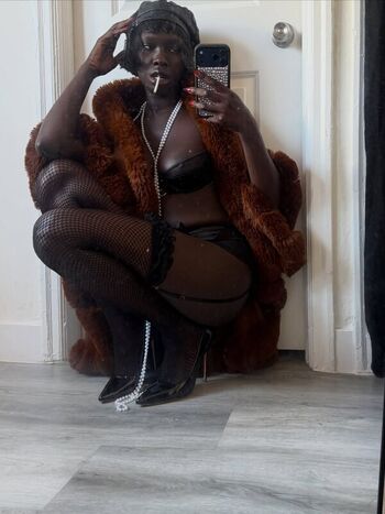 Full leaked Doshadeng private photo