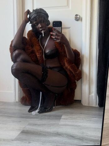 Full leaked Doshadeng private photo
