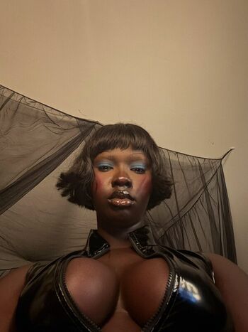 Full leaked Doshadeng private photo