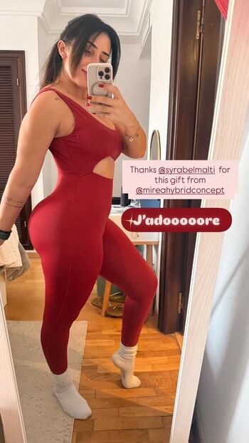 Full leaked Dounia bnafkir private photo
