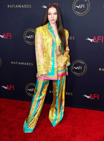 Full leaked Dove cameron page private onlyfans photo