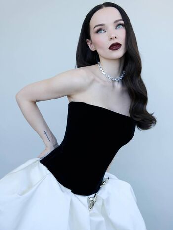 Full leaked Dove cameron page private onlyfans photo