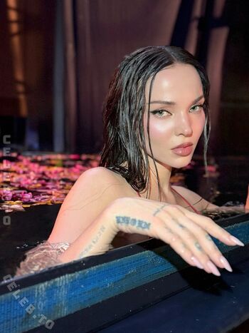 Full leaked Dove cameron private photo