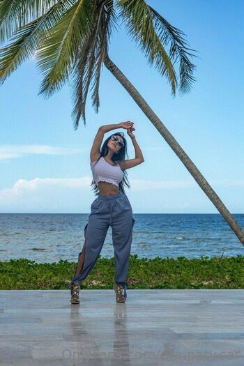 Full leaked Dra paty car private onlyfans photo