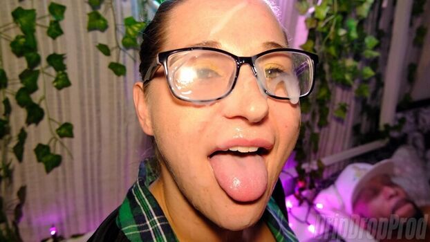 Full leaked Dripdropprod private photo