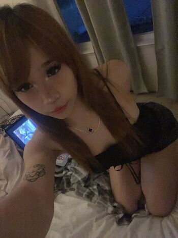 Full leaked Dstroylonely private photo