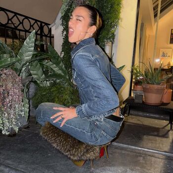 Full leaked Dua lipa  page private onlyfans photo