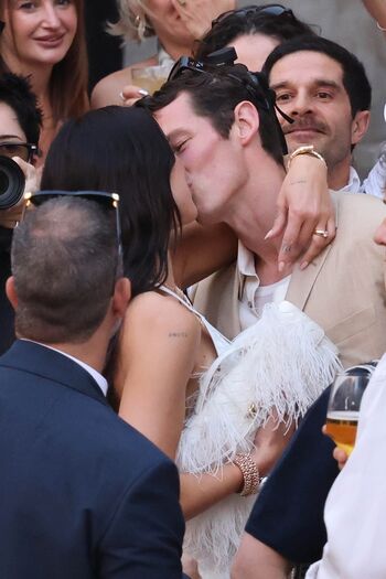 Full leaked Dua lipa private photo