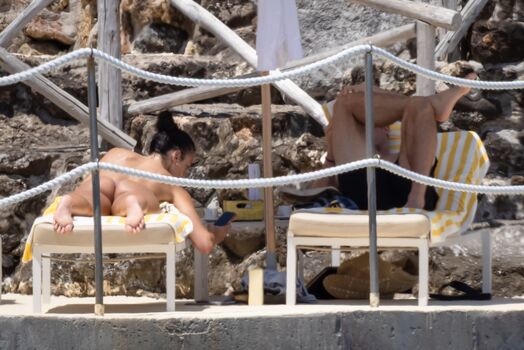 Full leaked Dua lipa  page private photo