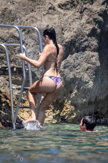 Full leaked Dua lipa  page private photo