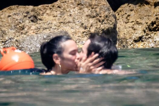 Dua Lipa