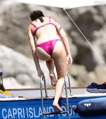 Full leaked Dua lipa private photo