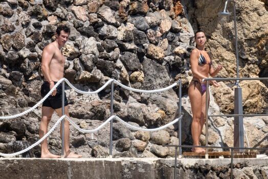 Full leaked Dua lipa page private photo