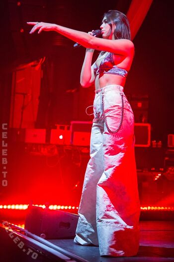 Full leaked Dua lipa page private photo