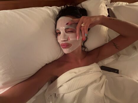 Full leaked Dua lipa page private photo