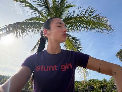 Full leaked Dua lipa page private photo