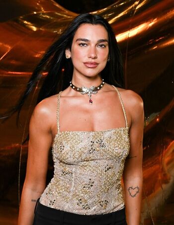 Full leaked Dua lipa page private photo