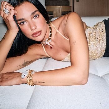 Full leaked Dua lipa page private photo