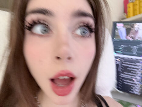 Full leaked Duckie cos page private photo