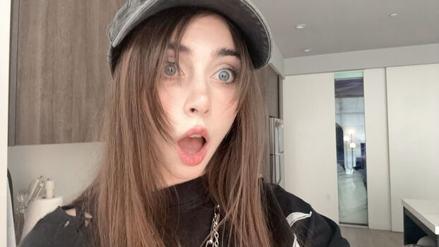 Full leaked Duckie cos page private photo