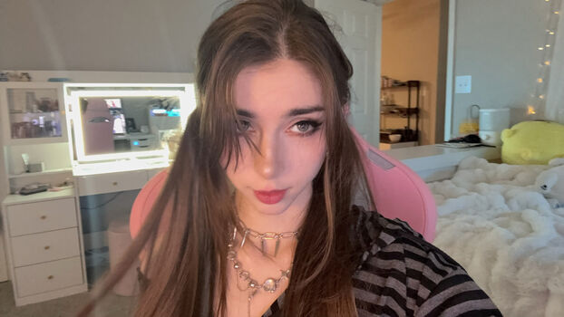 Full leaked Duckie cos page private onlyfans photo