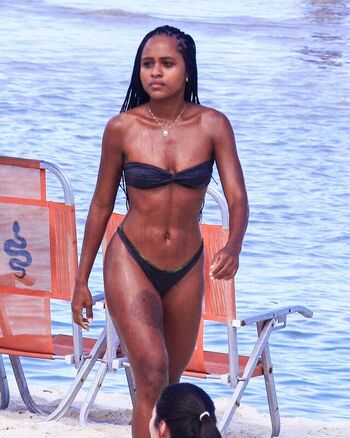 Full leaked Duda santos private photo