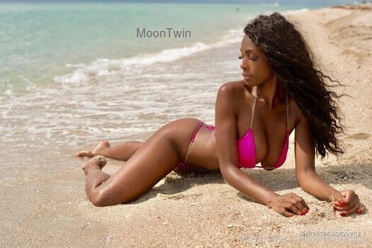 Full leaked Dulcemoonvip private photo