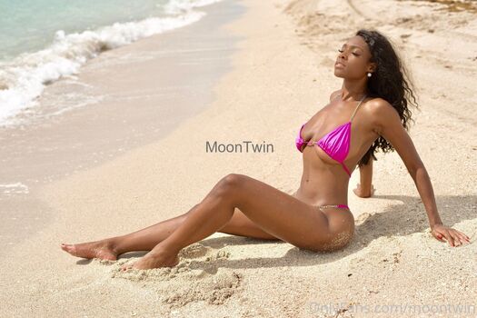 Full leaked Dulcemoonvip private photo