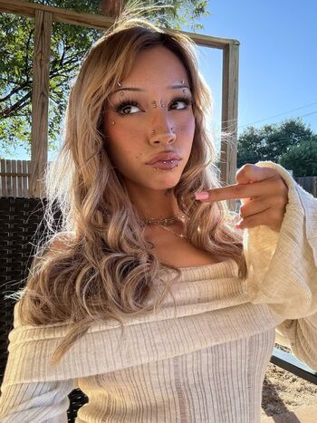 Full leaked Dumbdaisy page private onlyfans photo