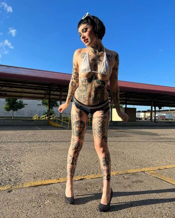 Full leaked Dwella private onlyfans photo