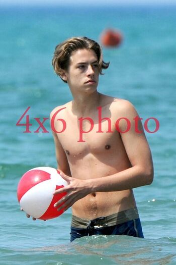 Full leaked Dylan sprouse private photo