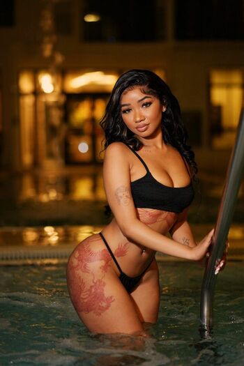 Full leaked Dymondsflawless private onlyfans photo