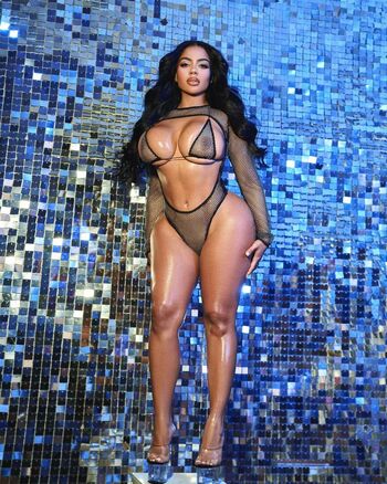 Full leaked E dot private onlyfans photo