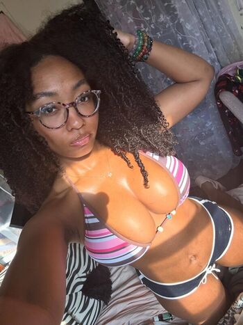Full leaked Earthdaya private photo