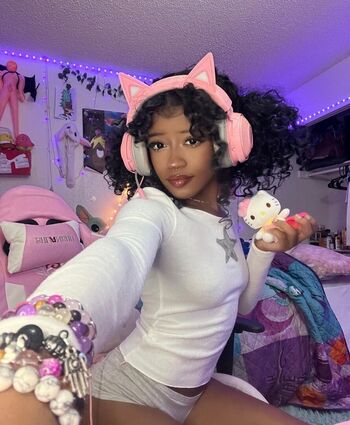 Full leaked Earthlekessia private onlyfans photo