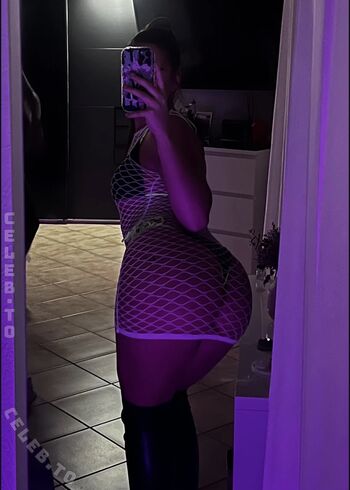 Full leaked Easy private onlyfans photo