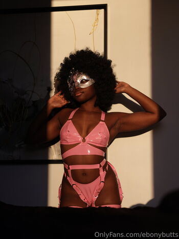 Full leaked Ebonybutts private photo