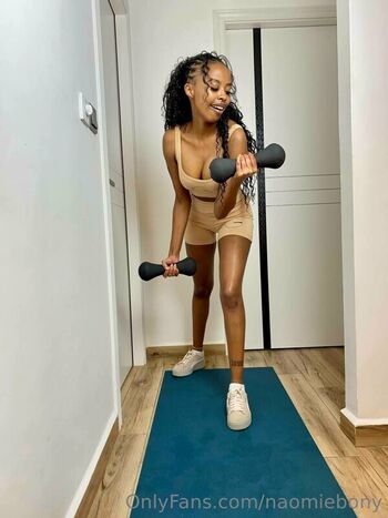 Full leaked Ebonynaomii private photo