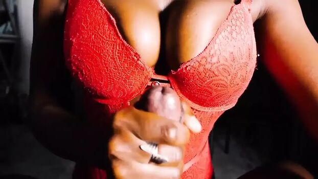 Full leaked Ebonytittyfuck private photo