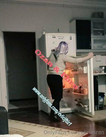 Full leaked Ebruozan private photo