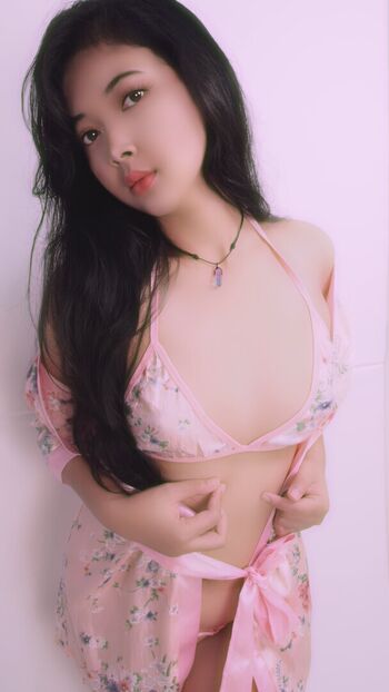 Full leaked Eby sarasvati page private photo