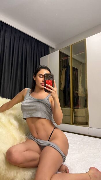Full leaked Ece ronay private photo