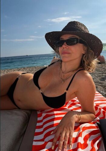 Full leaked Ecem karavus private photo