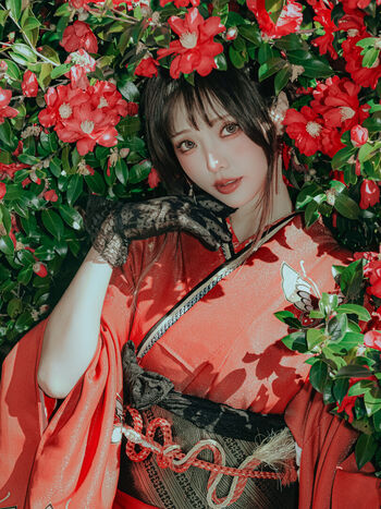 Full leaked Eeelyeee  page private onlyfans photo