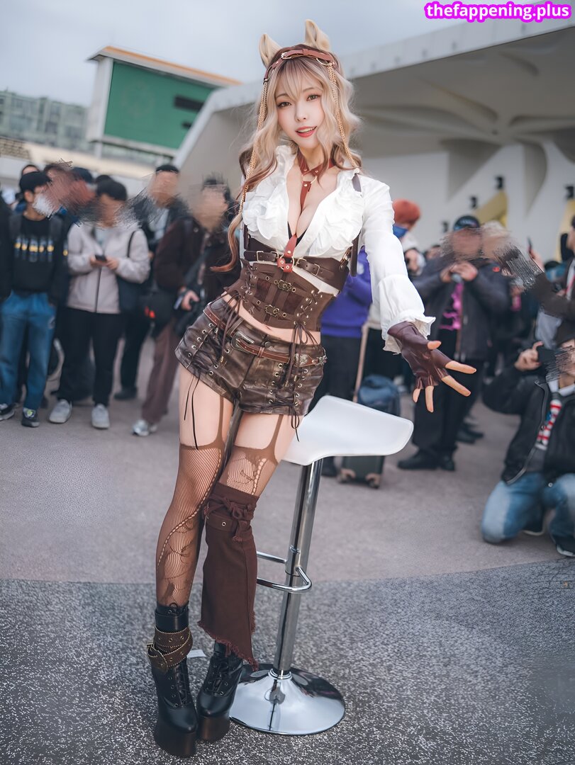 Ely Cosplay / Ely_eee / eeelyeee Fotografie OnlyFans Dezbrăcată #147