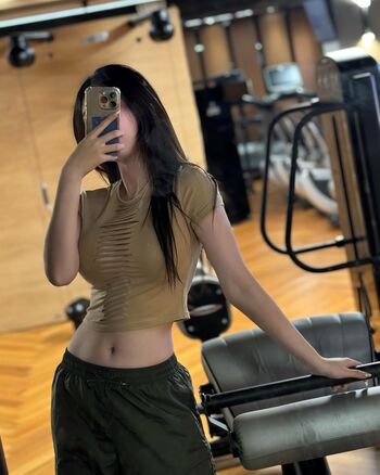 Full leaked Eeu nkyo page private onlyfans photo