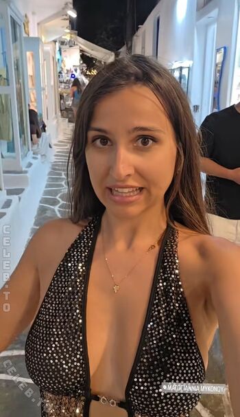 Full leaked Effie papamichali private photo