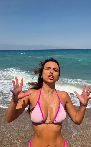 Full leaked Effie papamichali private photo